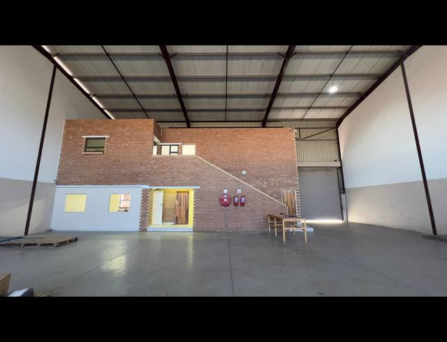 1,189M² WAREHOUSE TO LET IN AIRPORT PARK